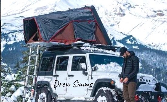 Drew Simms parked his jeep for outdoor camping in heavy snowfall, Oregon
